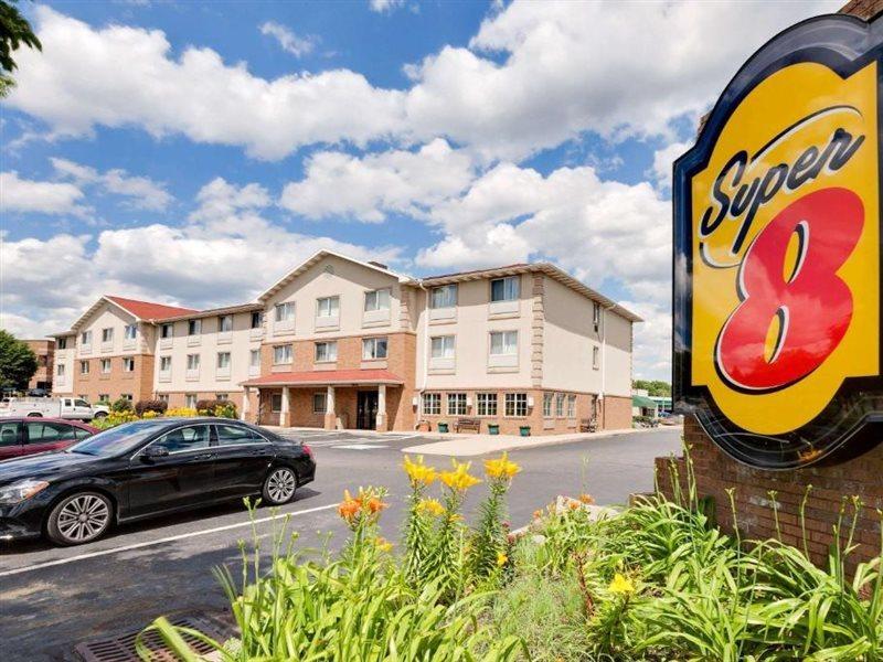 Super 8 By Wyndham Akron S/Green/Uniontown Oh Exterior foto