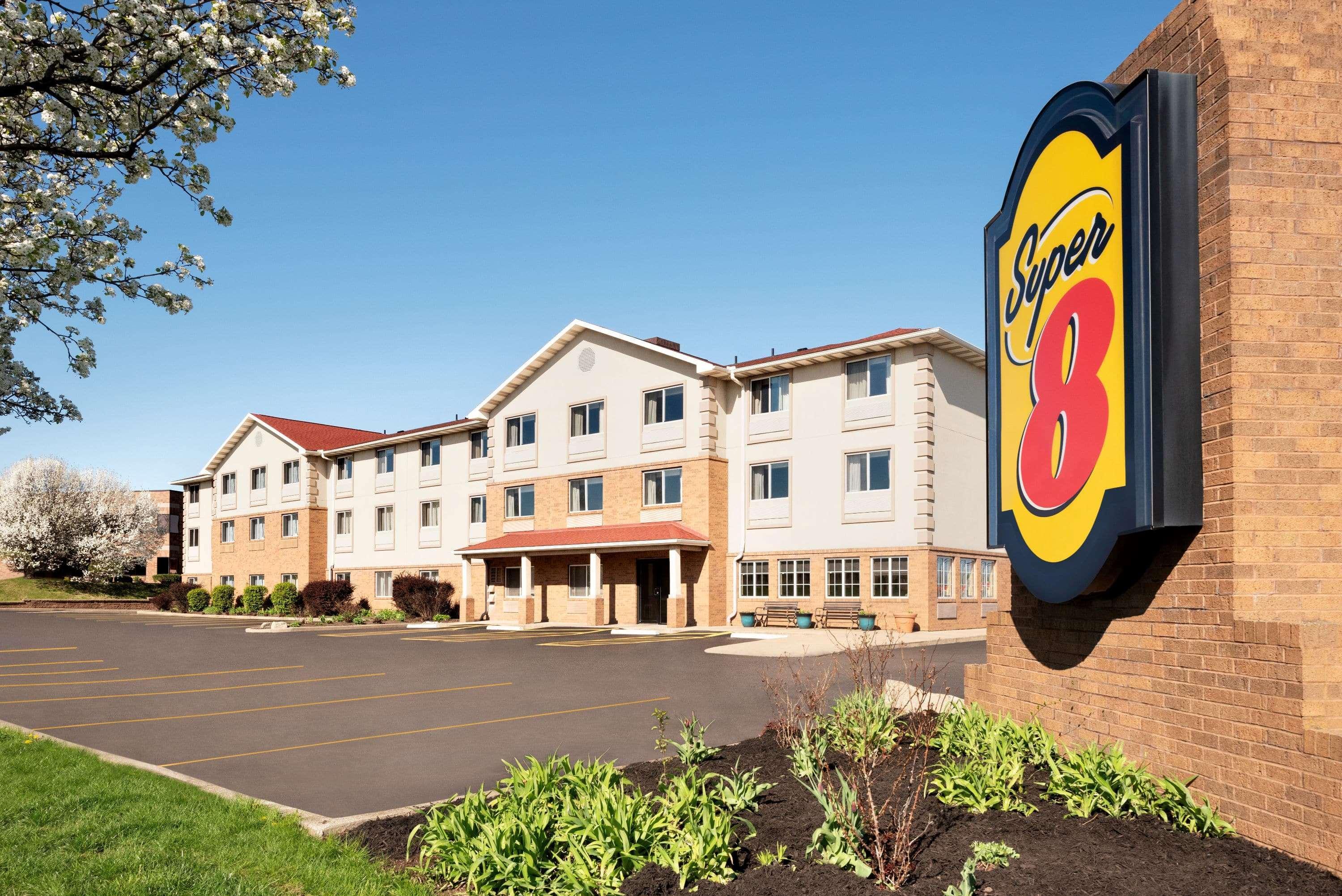 Super 8 By Wyndham Akron S/Green/Uniontown Oh Exterior foto